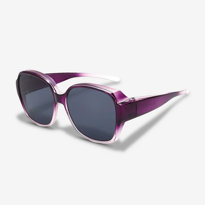 Lunettes de soleil polarisées pour femmes portant des lunettes