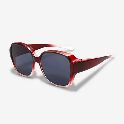 Lunettes de soleil polarisées pour femmes portant des lunettes